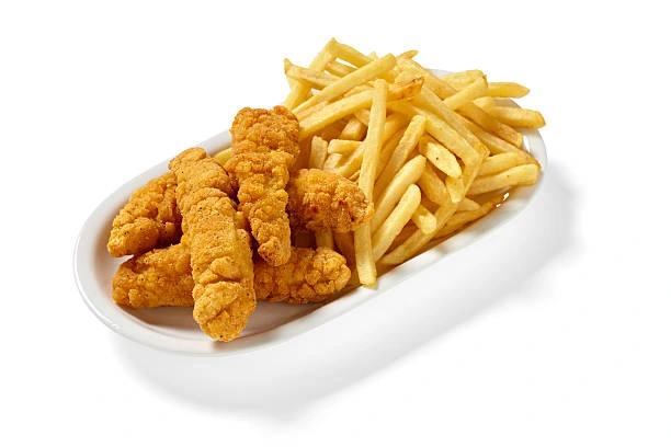TENDER DE POLLO CON PAPAS FRITAS
